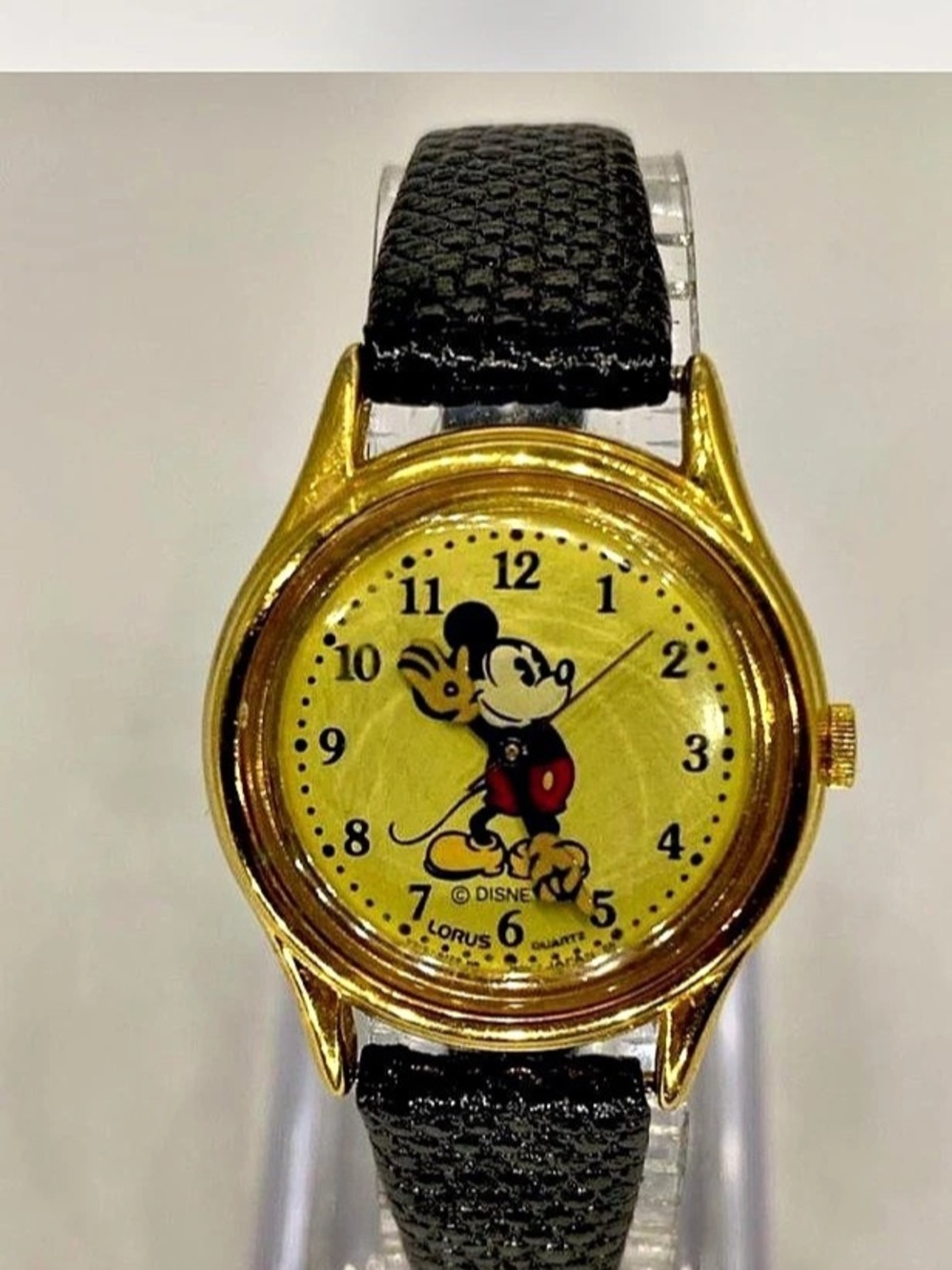 Ladies *** Disney ^^^  Mickey Mouse  *** “ Vintage Gold-Tone Watch * Collectors